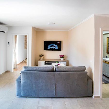 Emma Appartment Poreč Exterior foto